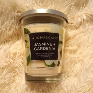 Aroma Scape Jasmine + Gardenia 1 Wick Soy Wax Blend Candle Poured in the USA